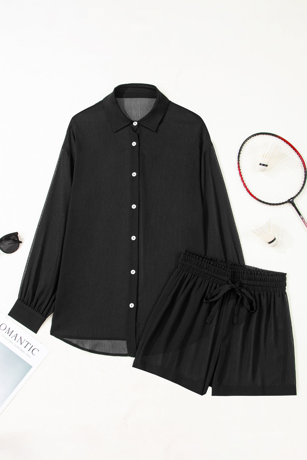 Camisa tipo túnica transparente negra Pantalones cortos con cordón Cubrebaños de 2 piezas