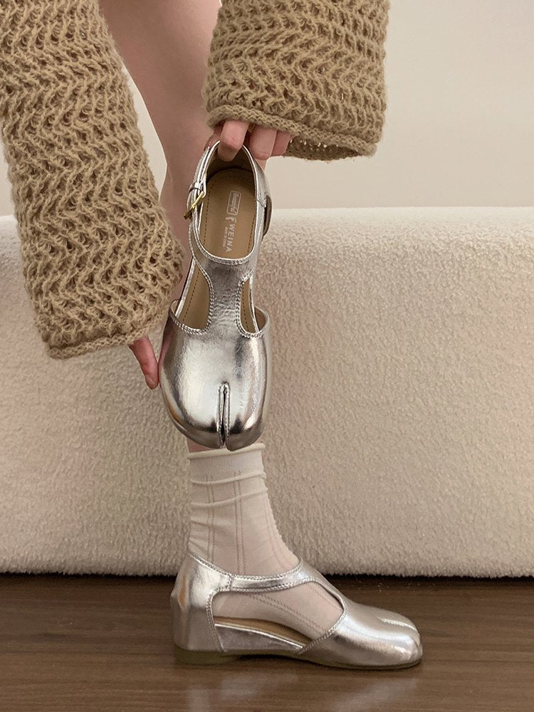 2026 Summer New Minimalist Flat Split Toe Mary Jane Shoes For Women, Single Strap Closed Toe Sandals For Outdoor Wear