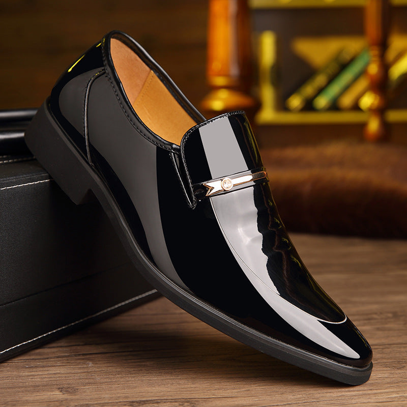 Men's Pointed Patent Leather Shoes