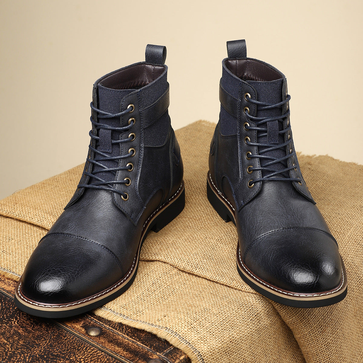 Men's Retro Mid-Top Pointed Casual Martin Boots