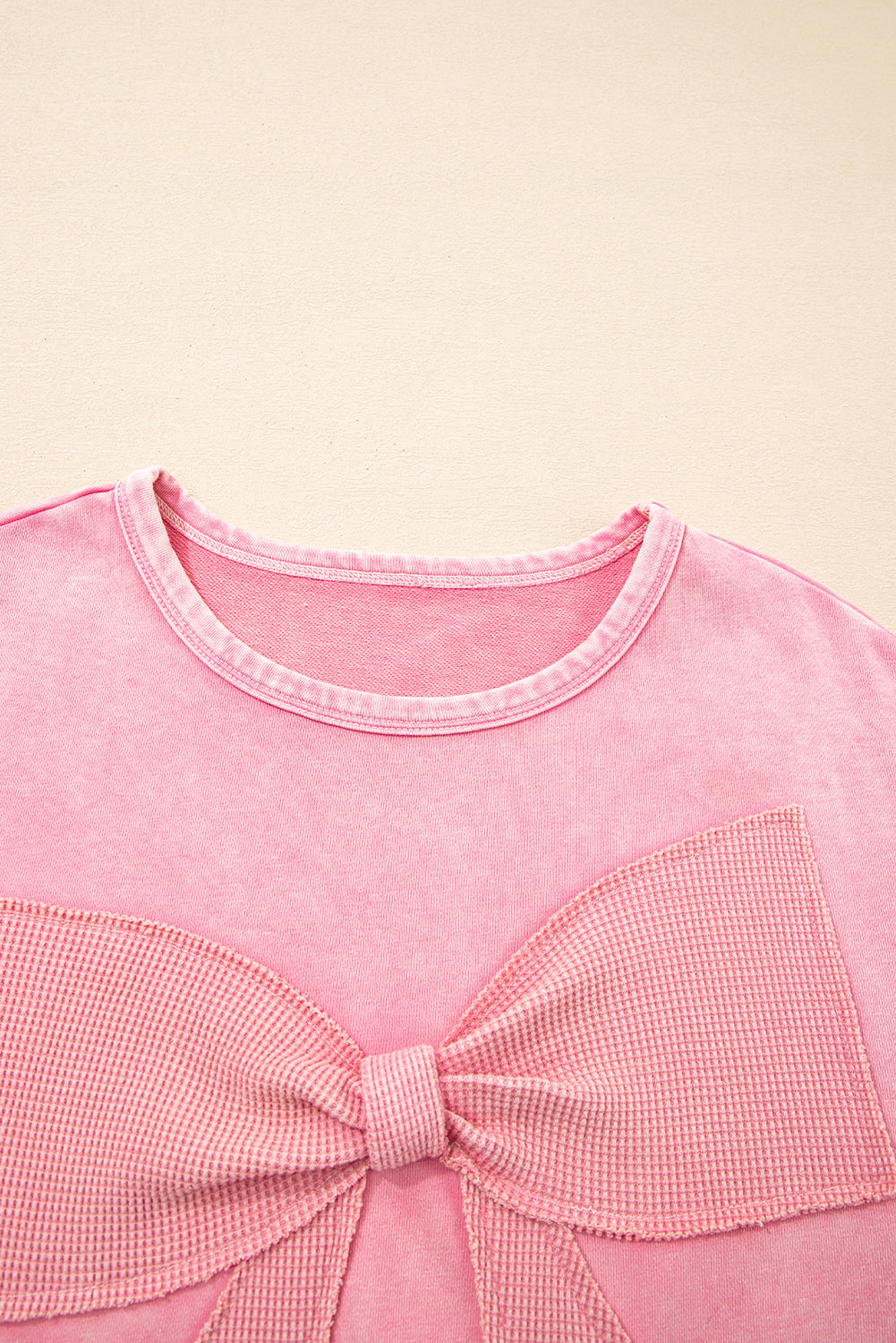 Sudadera Orquídea Ramo Lavado Mineral Waffle con Lazo y Parches