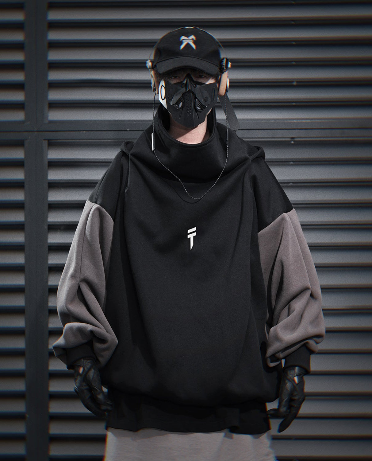 Sudadera con Capucha Negra T-Tech HiH51