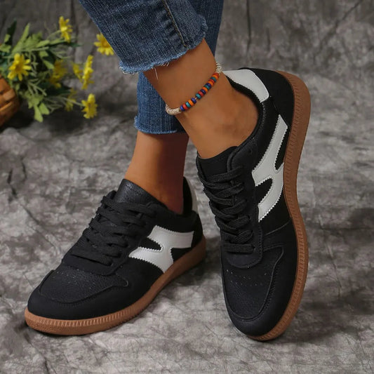 Contrast Lace-Up Round Toe Flat Sneakers – PU Cloth Casual