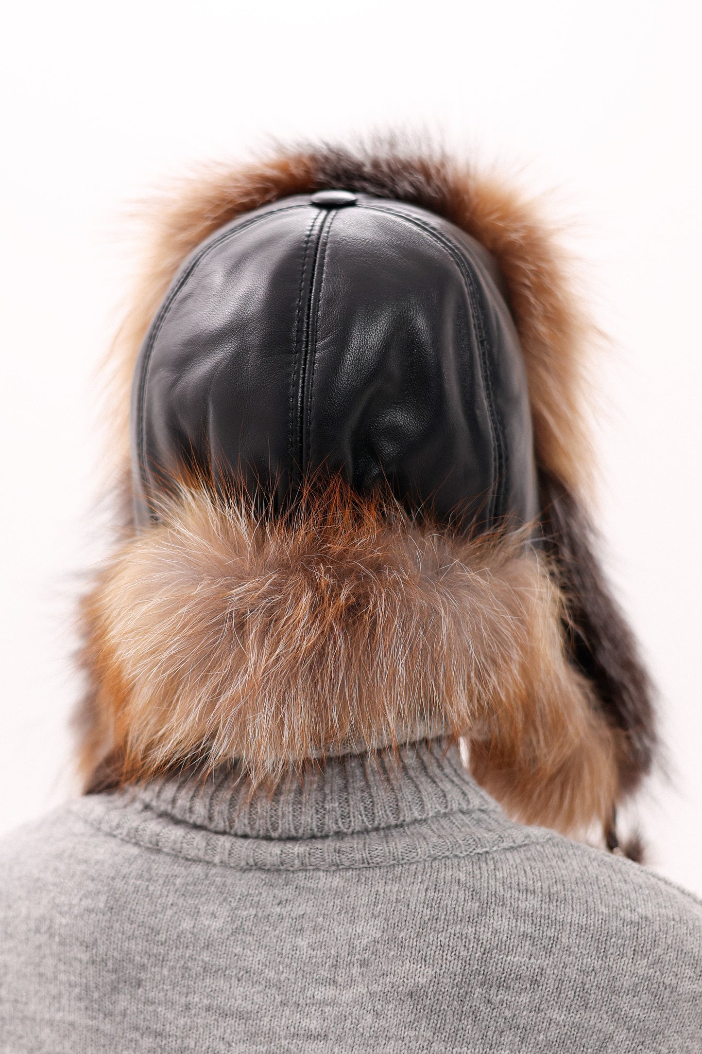 Gorro de piel de zorro plateado auténtica y cuero genuino