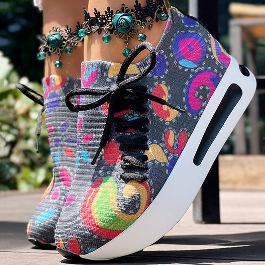 Zapatillas deportivas elásticas con cordones laterales con estampado aleatorio para mujer, zapatillas slip-on cómodas para mujer, calzado informal para uso diario. Consulta la tabla de tallas en "más detalles".