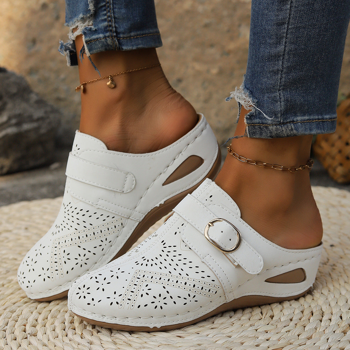 Sandalias de cuña con punta redonda de ante