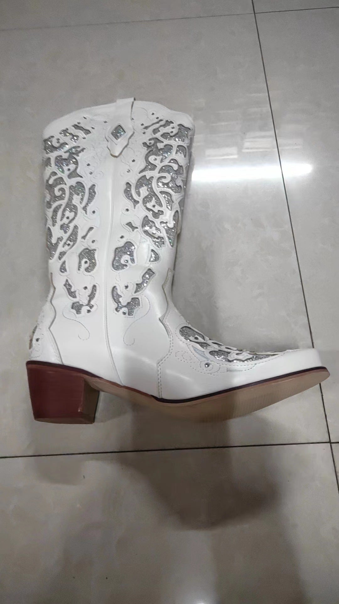 Women's Rhinestone Ornament High Leg Boot