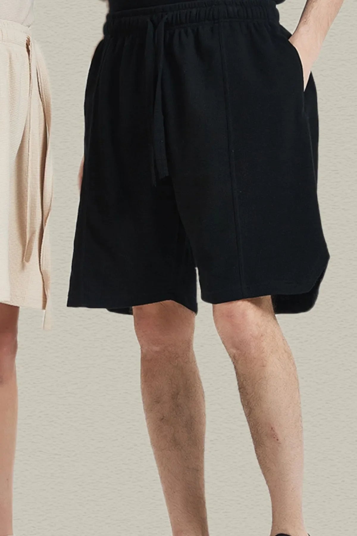 Pantalones cortos de hombre con cordón y bolsillos