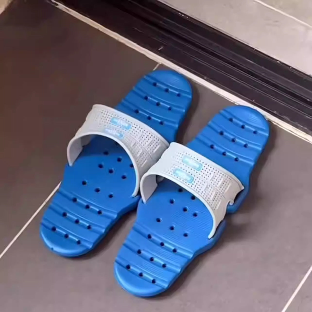 Men's Dual-Use Perforated Slide Slippers