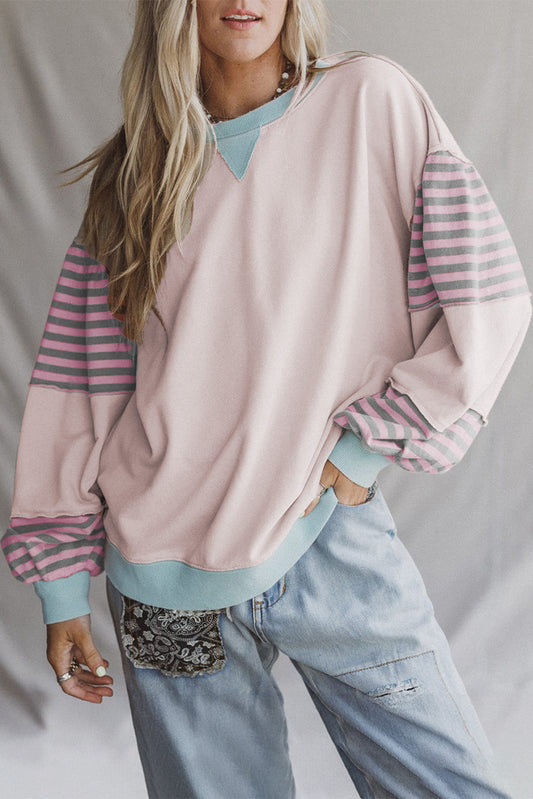 Sudadera con mangas a rayas, retales y bloques de color Delicacy