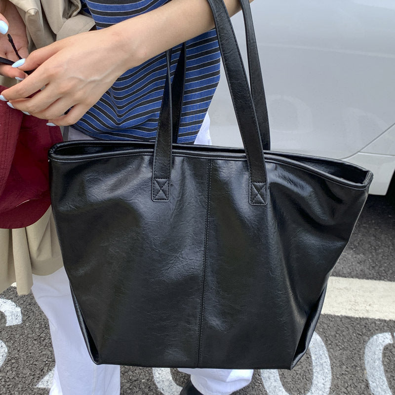 Large-Capacity Tote Handbag