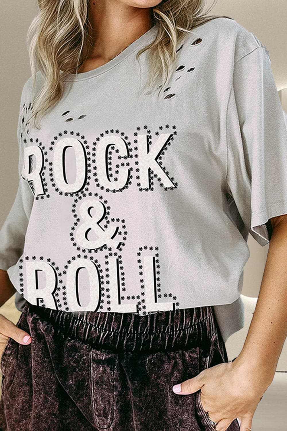 T-Shirts Trendsi graphic - Rock & Roll Distressed Tee