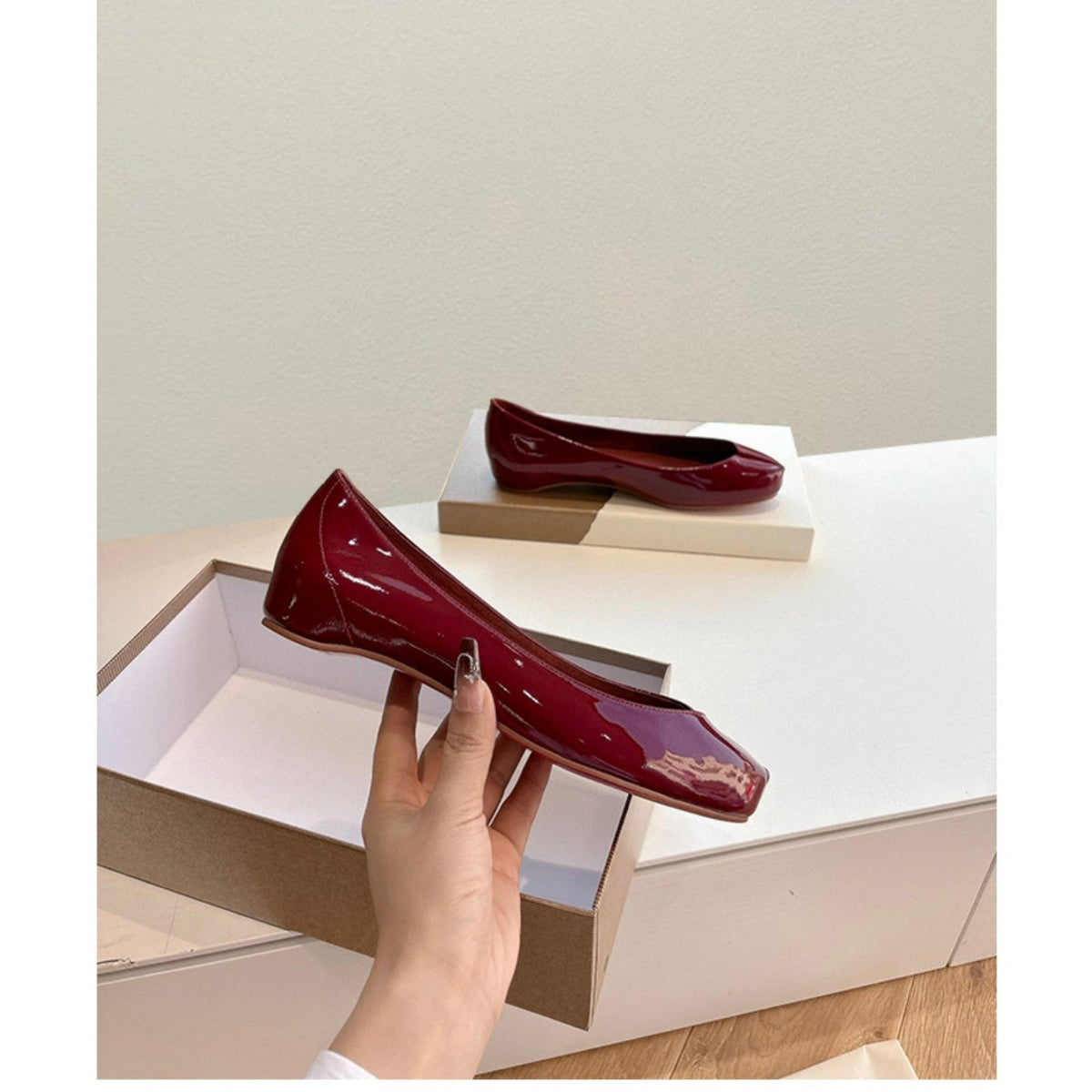 Women's Slip-on Split Toe Flats