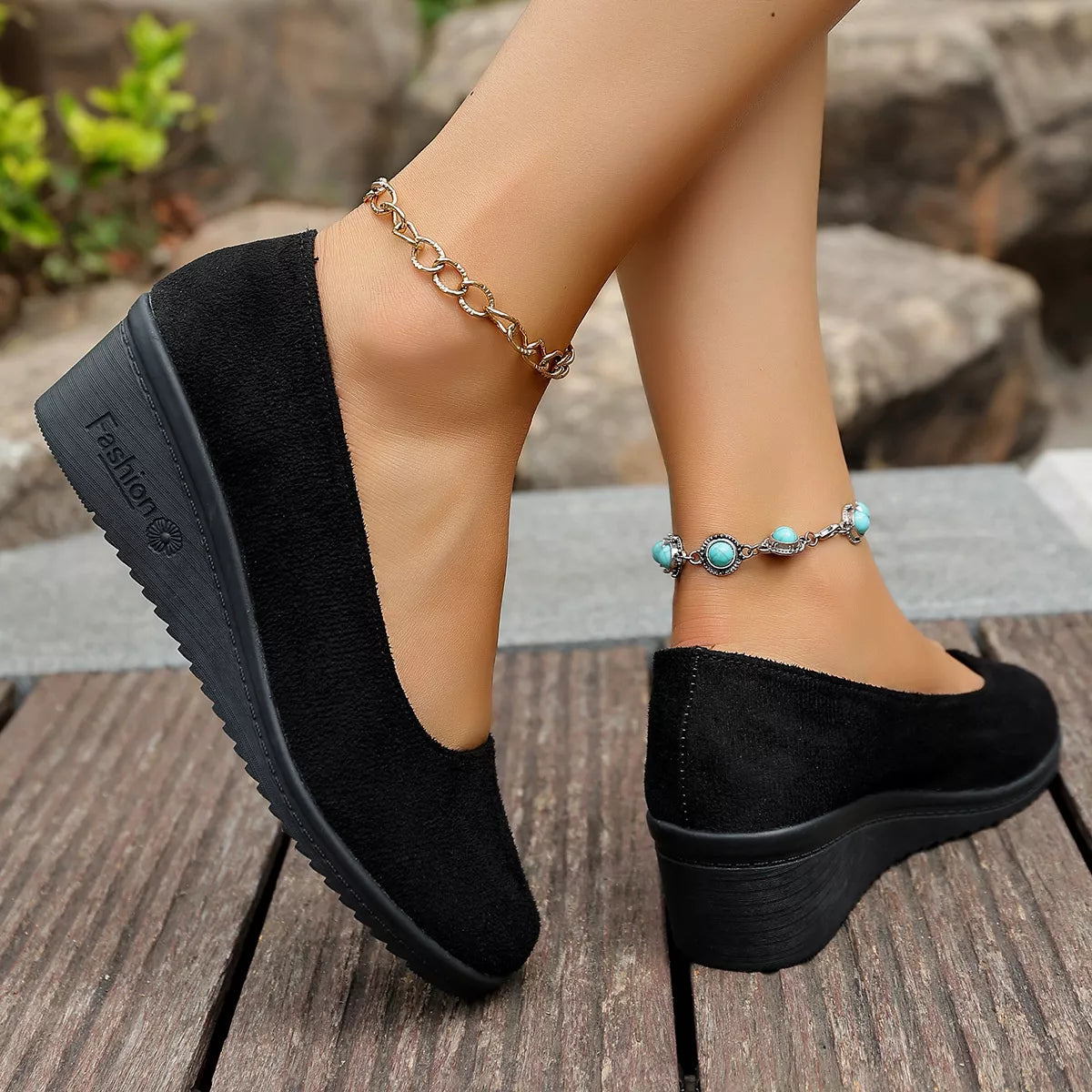 Mocasines sin cordones con tacón de cuña