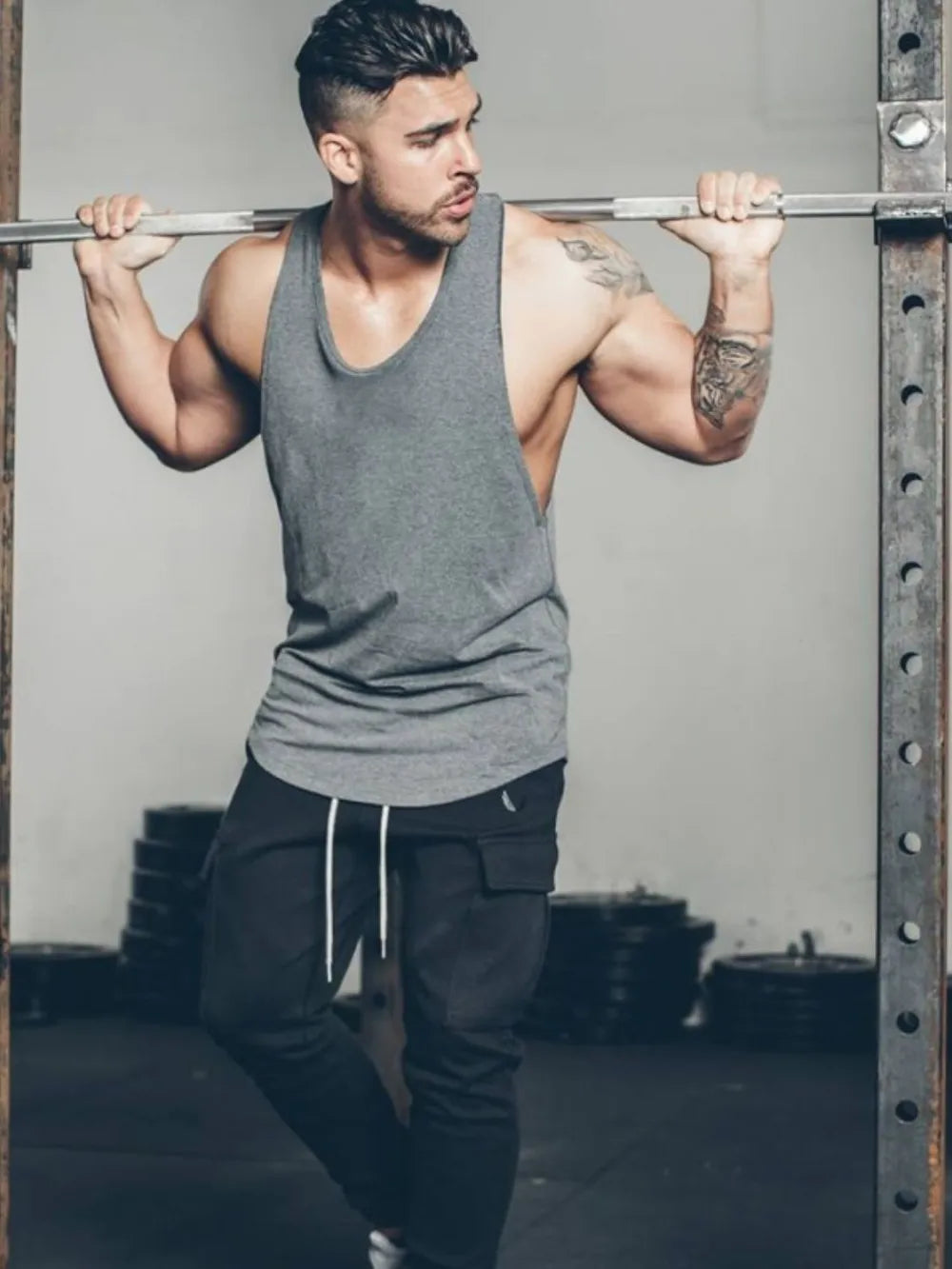 Camiseta de tirantes anchos para hombre