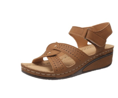 Women's Retro Casual Flower Line Shaped Slope Heel Sandals