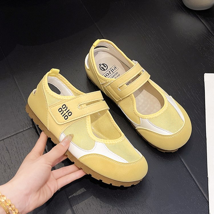 Women Breathable Mesh Roman Sandals, 2026 New Summer Comfort Flat Slip-on Shoes, Versatile Outdoor Flats To Match Dresses