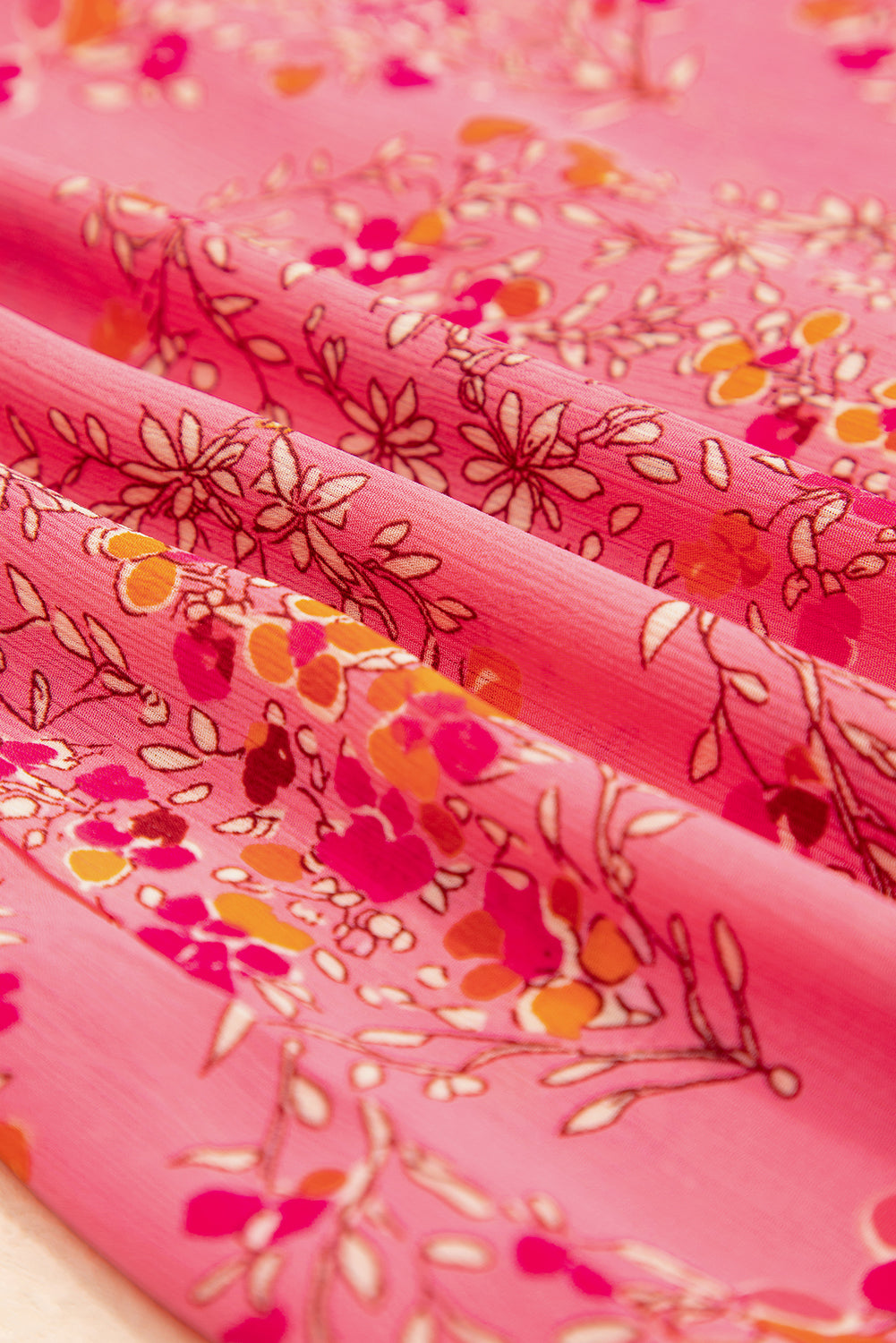 Camisa suelta de manga corta ancha con estampado floral rosa roja