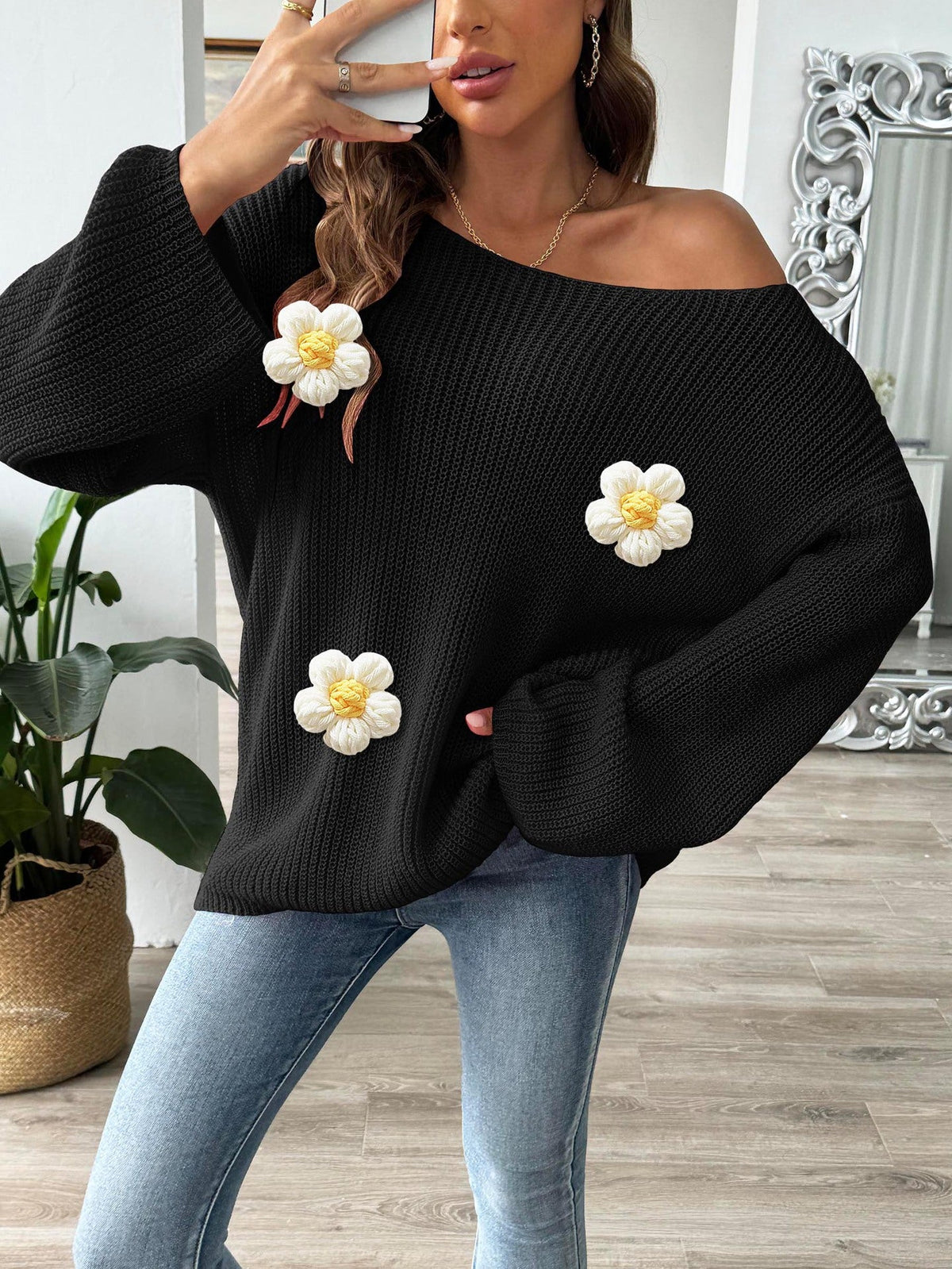 Women's Minimalist Loose-fit Off-shoulder Pullover Sweater
