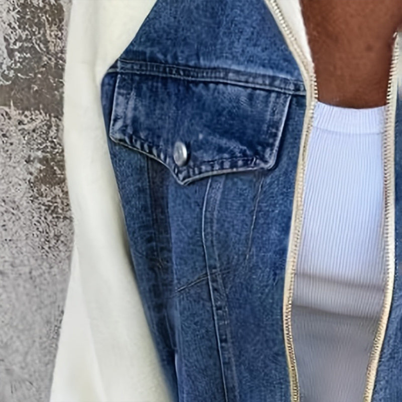 Chaqueta vaquera con cremallera y retales para mujer