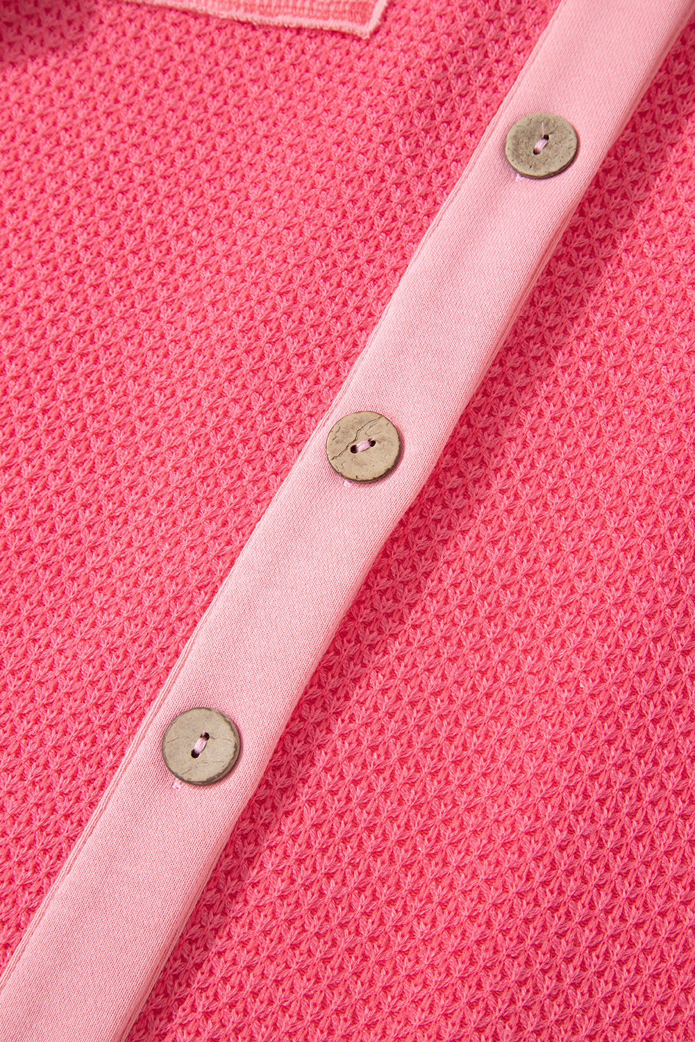 Chaqueta suelta abotonada de punto waffle de contraste bicolor rosa melocotón