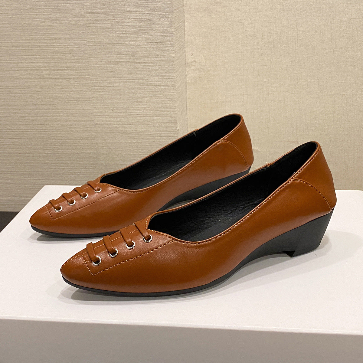 Women's Non-Slip Brown Loafers