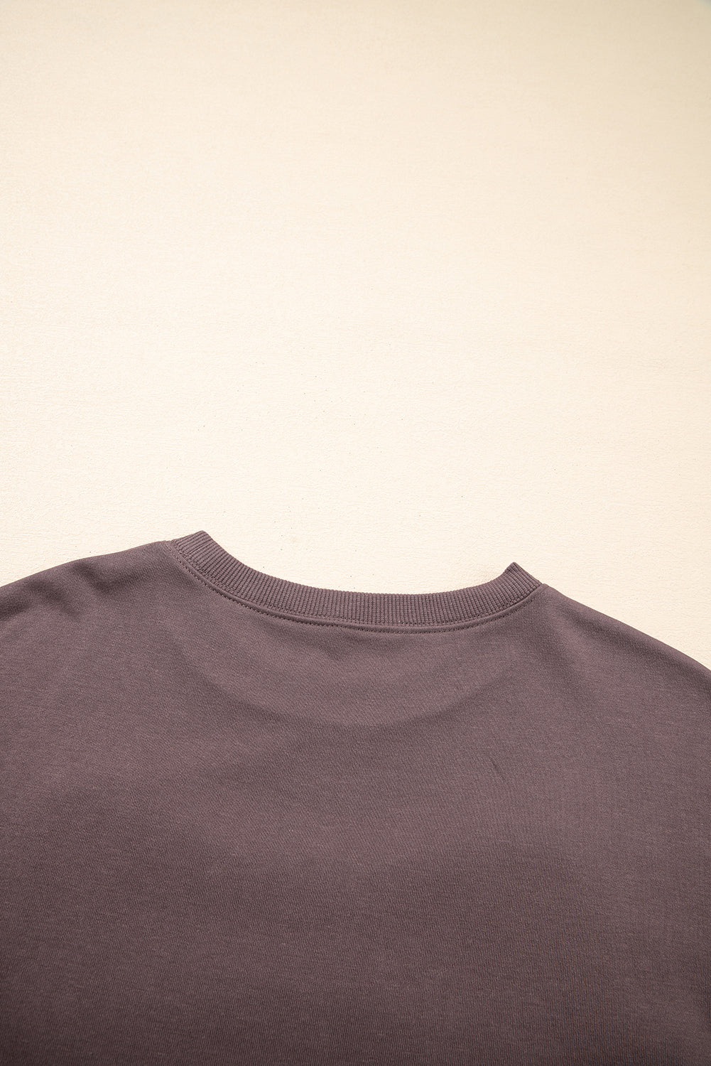 Sudadera con hombros caídos de rizo y patrón de lazo color caqui oscuro
