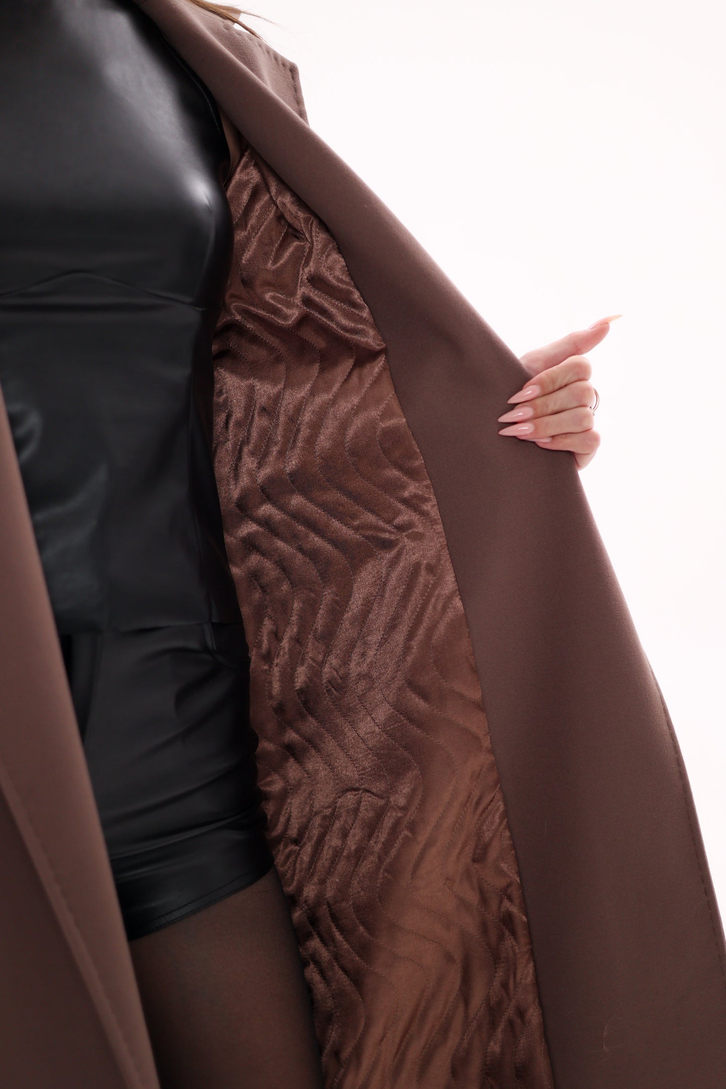 Gabardina clásica Harrington envolvente en Moca Mousse