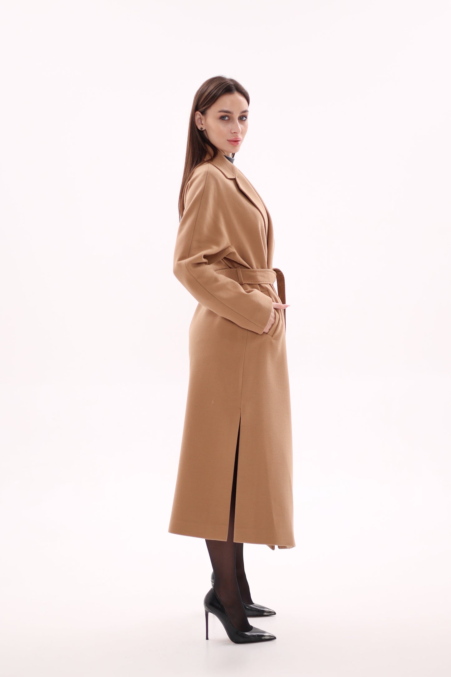 Abrigo cruzado de mezcla de lana Cambridge Comfort Classic en camel