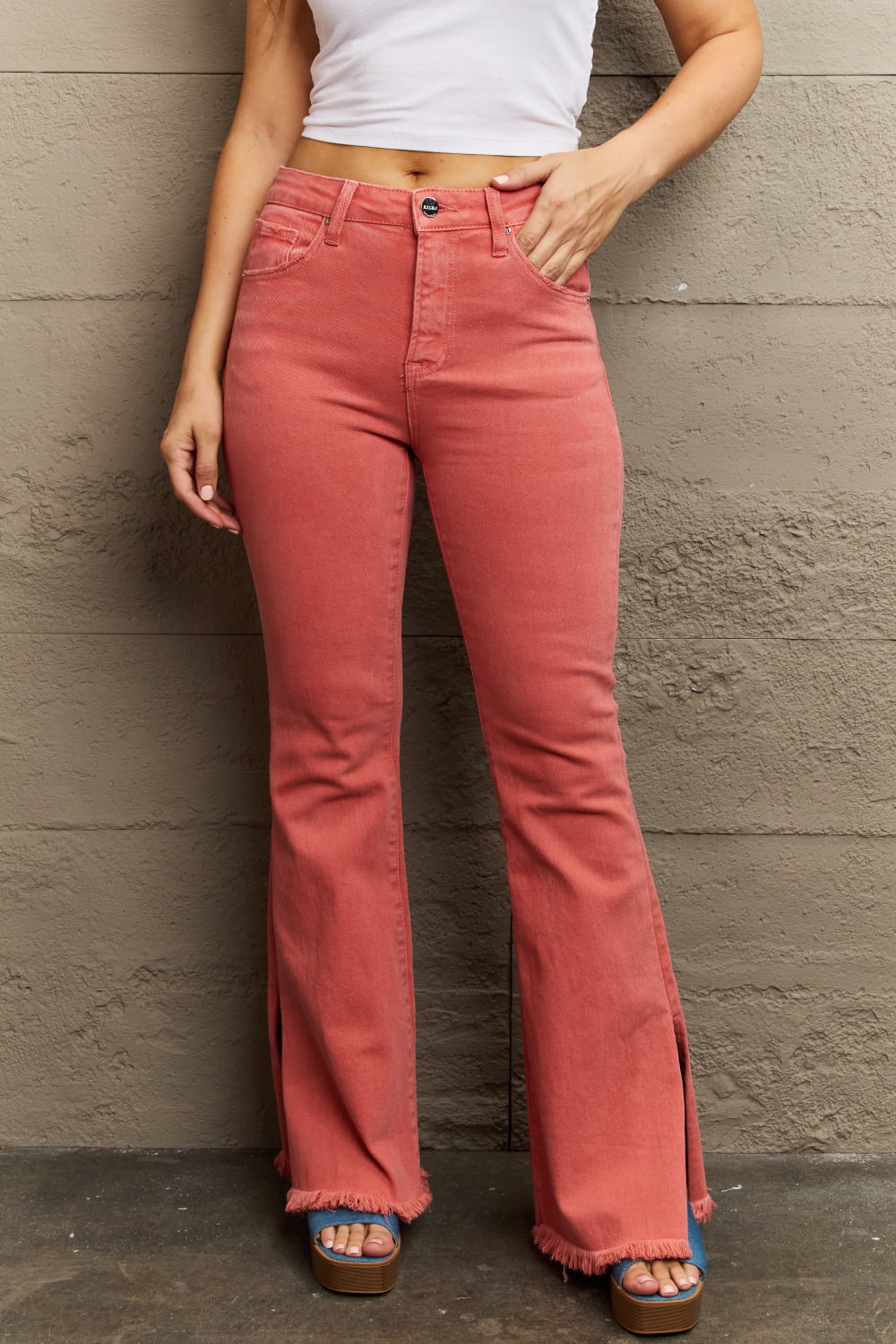 RISEN Bailey Jeans acampanados de tiro alto con aberturas laterales