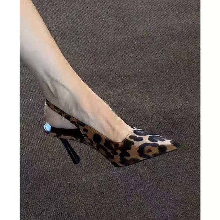 Women's Fashion Pointed Plus Size Slip-On Heels