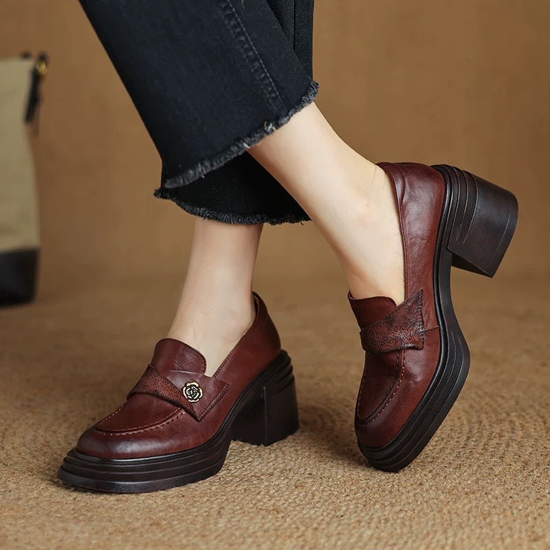 Zapatos de tacón grueso de cuero vintage para mujer – Estilo retro
