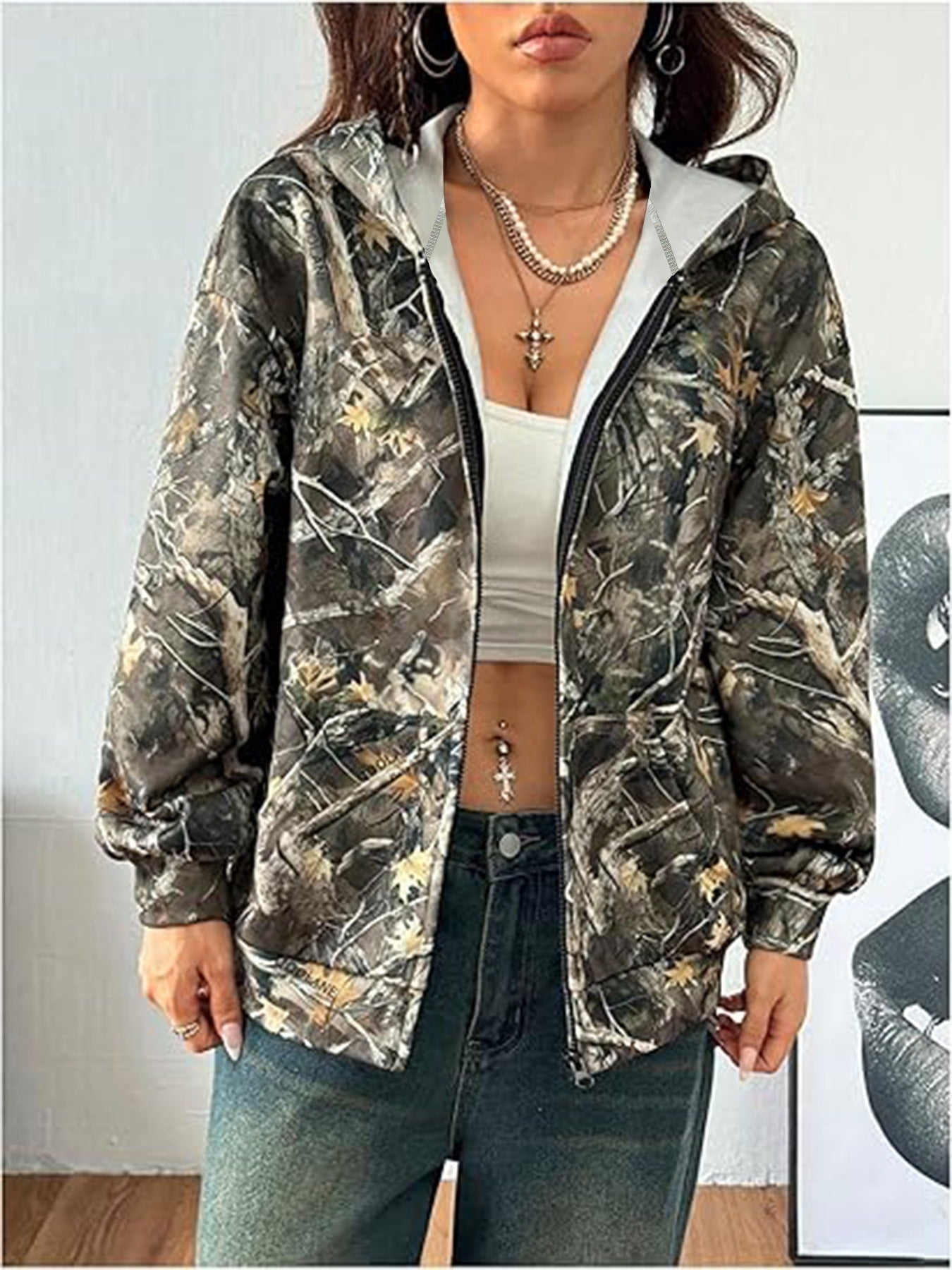 Women's Autumn Camouflage Loose Long Sleeve Jacket, Trendy Maple Leaf Print Versatile Casual Outerwear
