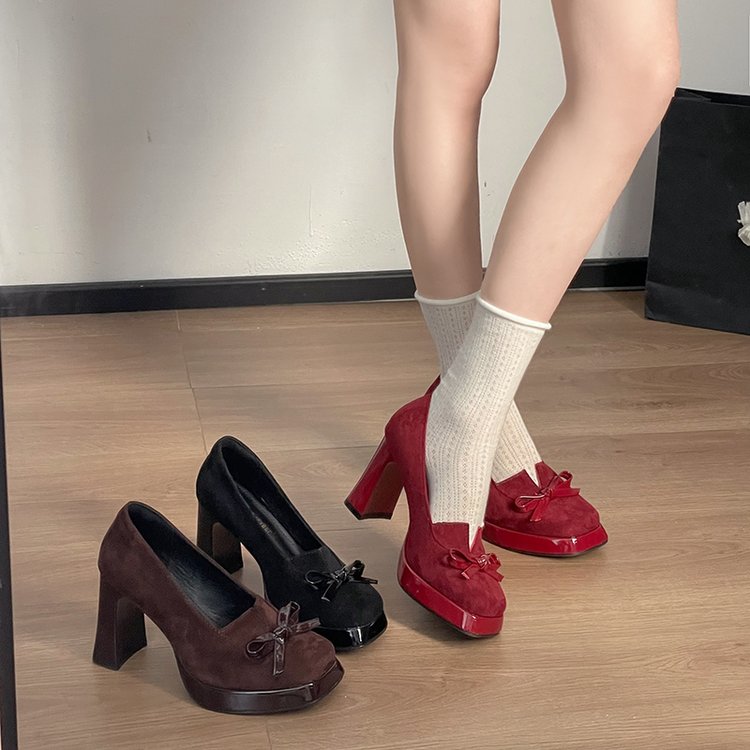 Women Suede Square Toe Platform Pumps Patent Cap Toe Bow Ornament Chunky Block Heel Slip On High Heels Sweet Retro Lolita Style Closed Toe Dress Shoes For Dating Party