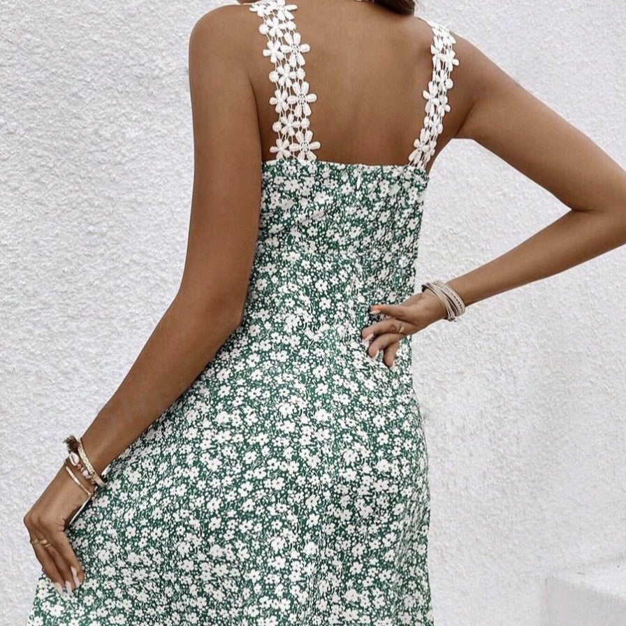 Vestido floral de encaje y retazos para mujer