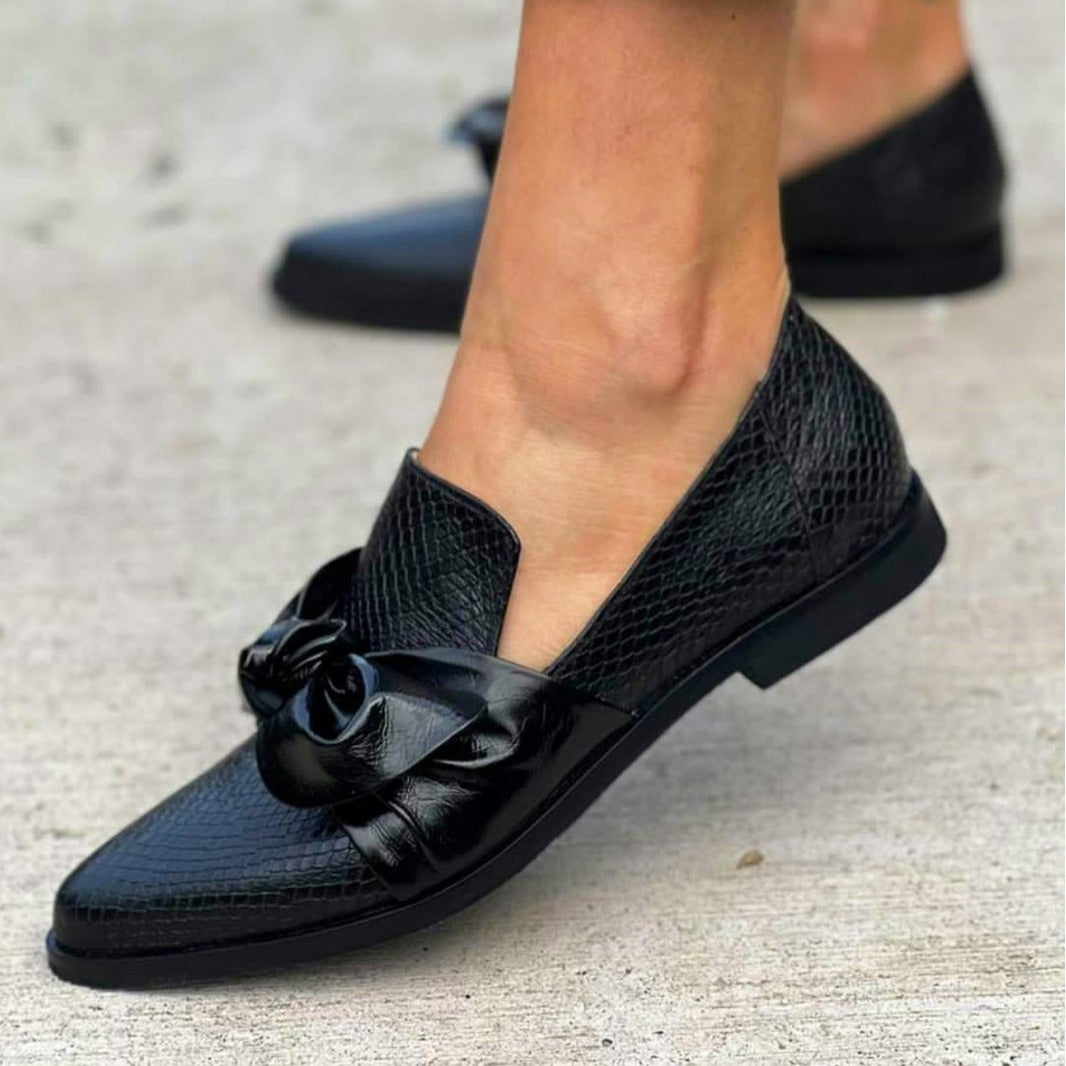 Women's Pointed-Toe Buckle Flats