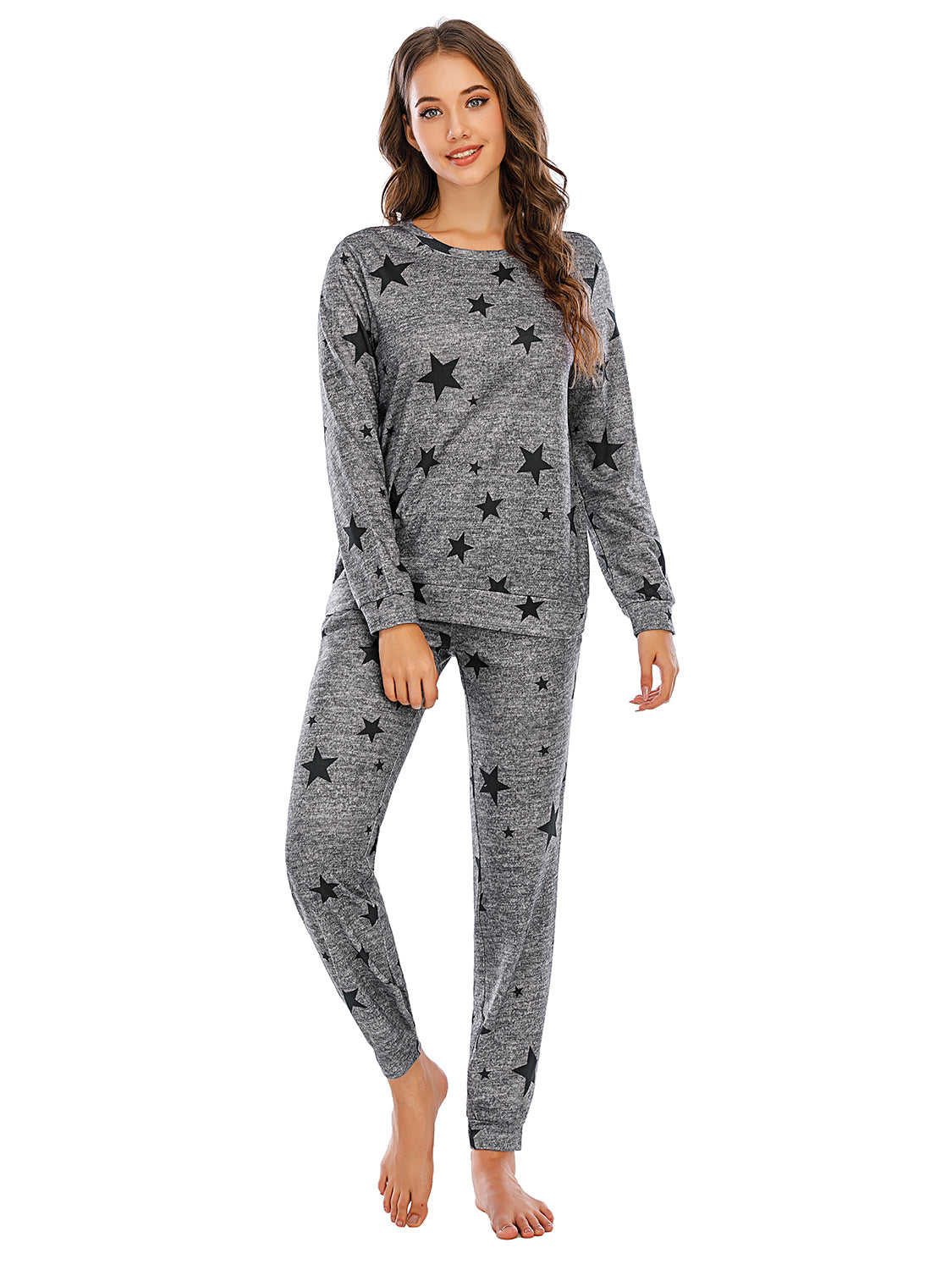 Conjunto de pijama de top y pantalón con estrellas