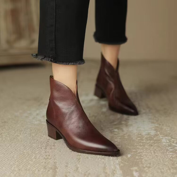 Vintage Martin Mid-Heel Ankle Boots