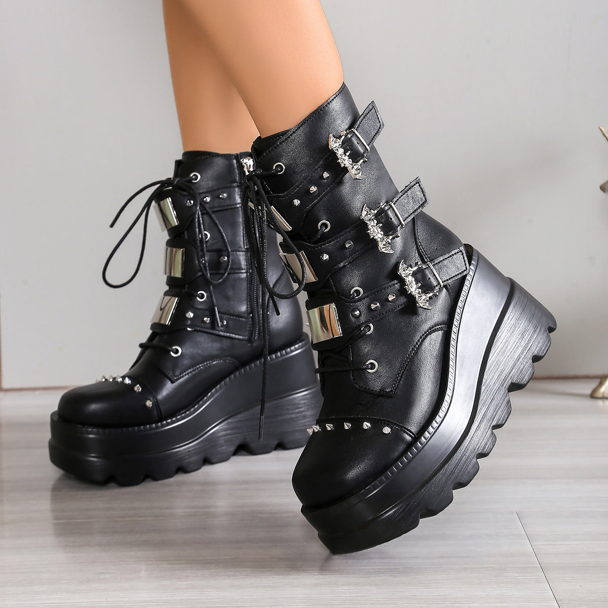 Punk-style Studded Belt Buckle Platform Dr Boots