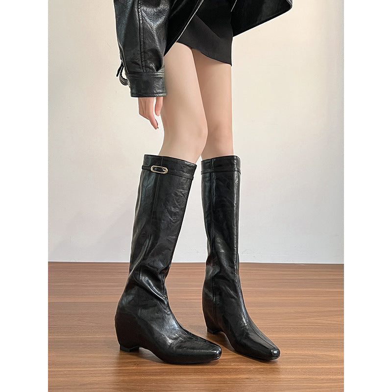 Womens Black High-top Boots With Buckles And A Hidden Heel