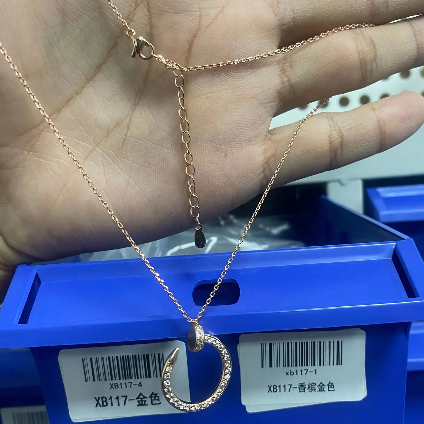 Collar Colgante Lujoso y Moderno para Mujer