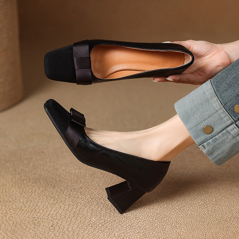 Women's Retro Square-Toe Chunky Heel Bow Pumps