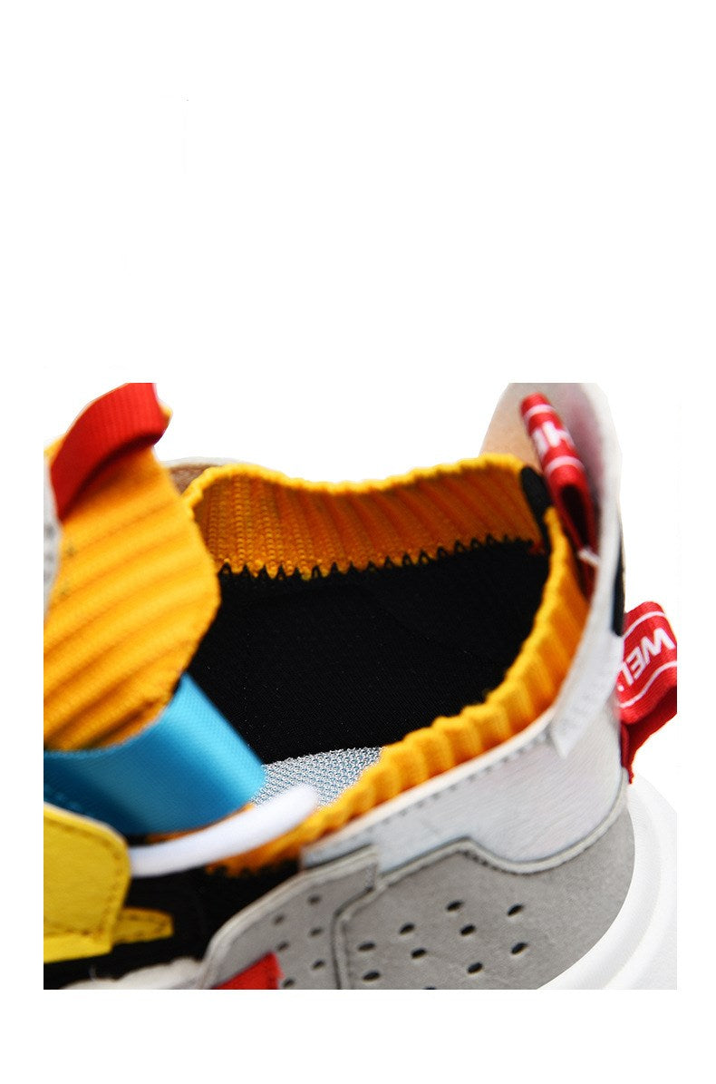 Casual sports sneakers