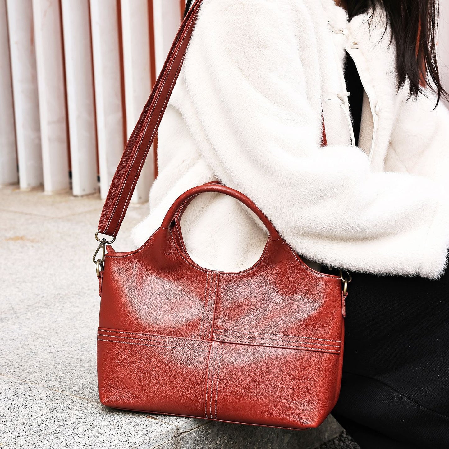 Women's First Layer Cowhide Travel Bag