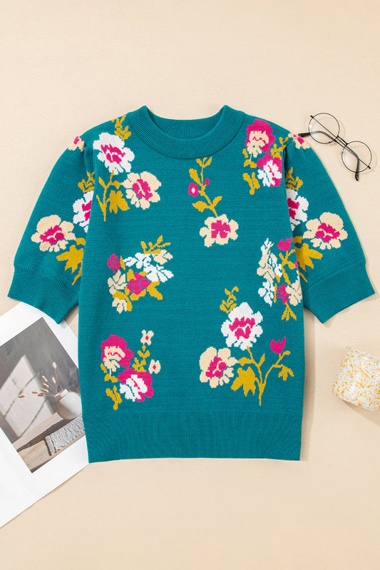 Camiseta de punto de manga corta con cuello alto y estampado de flores azules