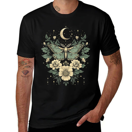 Camiseta Goblincore con Polilla y Mariposa, Fases Lunares, Flores y Estilo Cottagecore a Precio Asequible