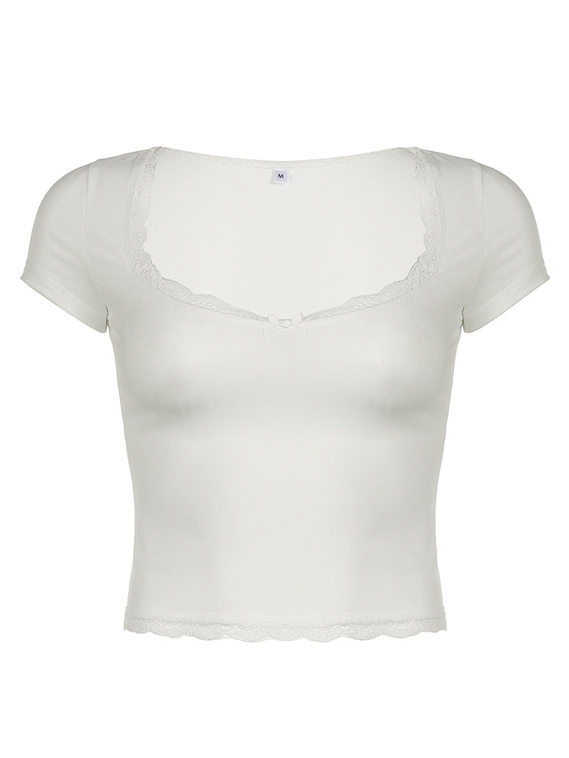 Camiseta de manga corta con cuello corazón y detalles de encaje