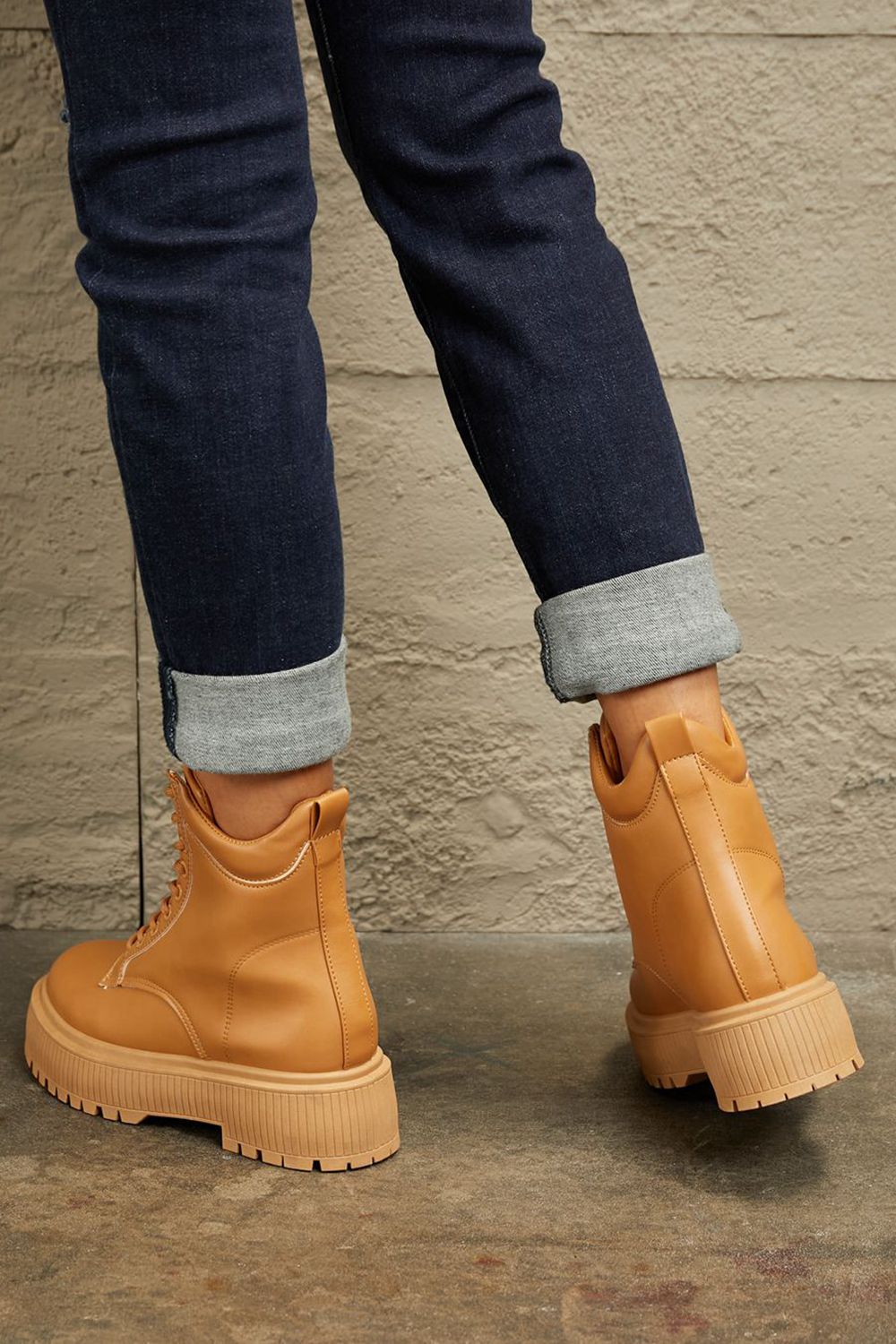 Botas de Combate de Plataforma East Lion Corp