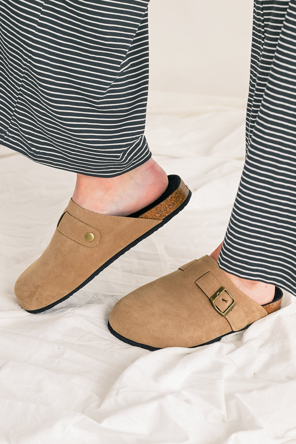 Zapatos de plataforma sin cordones color beige francés claro Corky