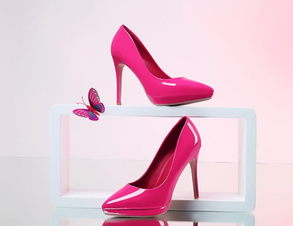 Tacones de aguja con punta. Consulte la tabla de tallas en "más detalles".